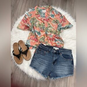 American Eagle Outfitters Peach Tropical Tie-Front Button-Down Shirt Size L